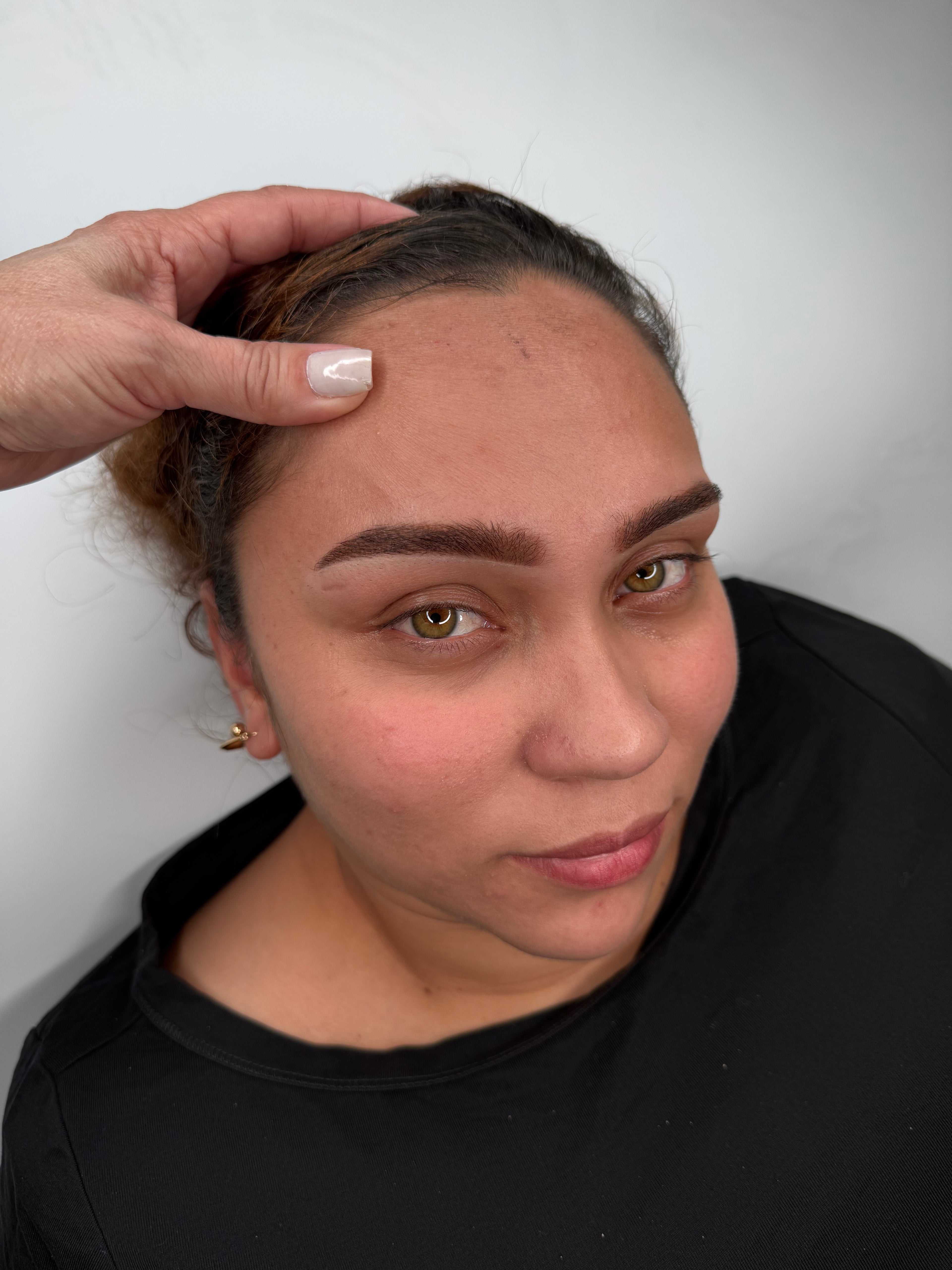 Comprehensive Beauty Training – PMU & Aesthetic Specializations