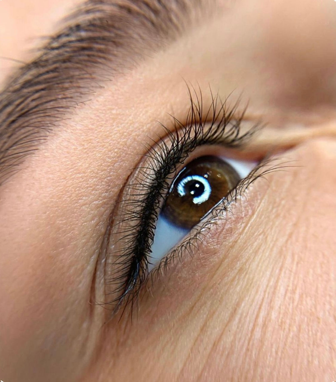 Comprehensive Beauty Training – PMU & Aesthetic Specializations