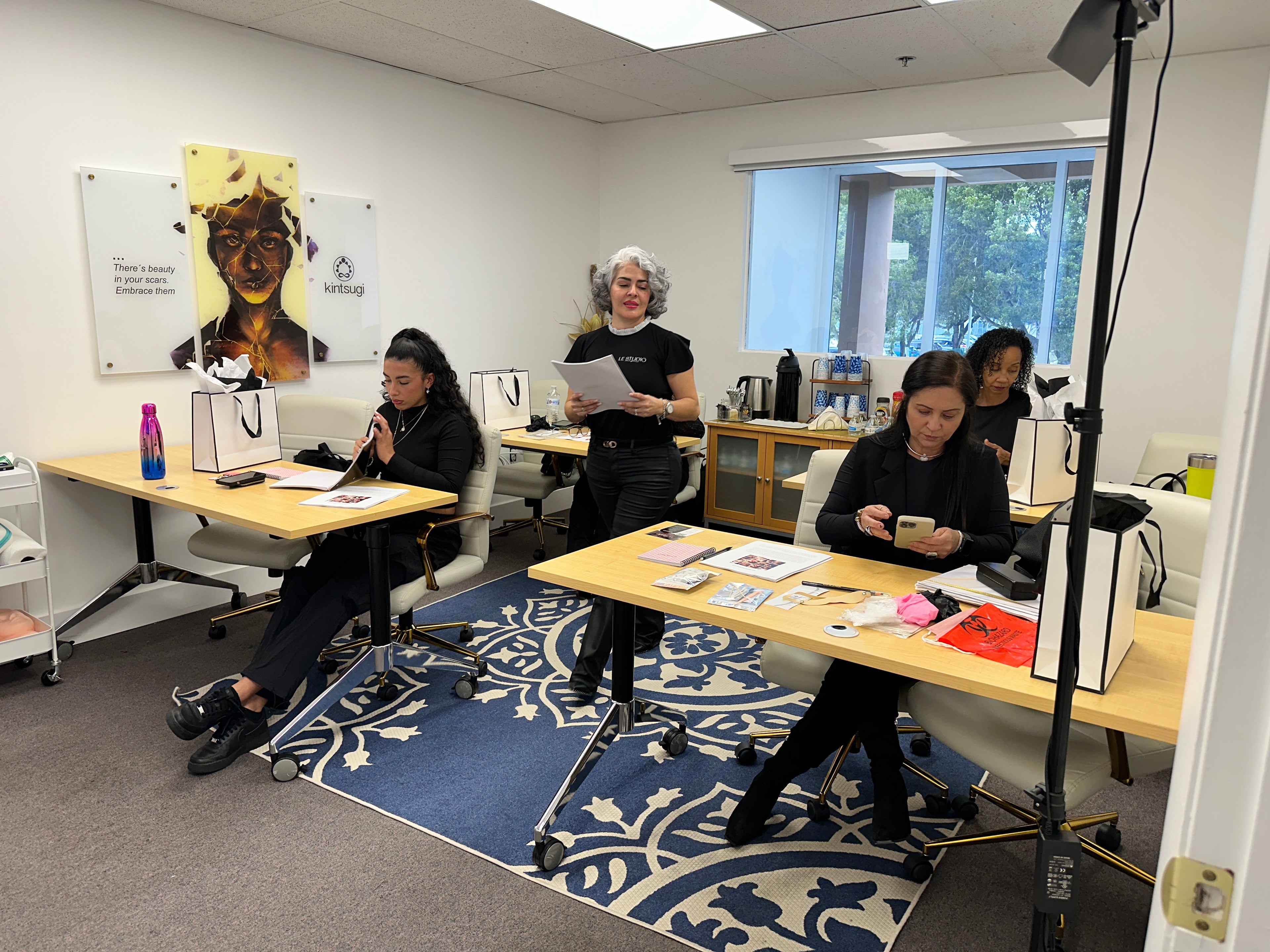 Comprehensive Beauty Training – PMU & Aesthetic Specializations